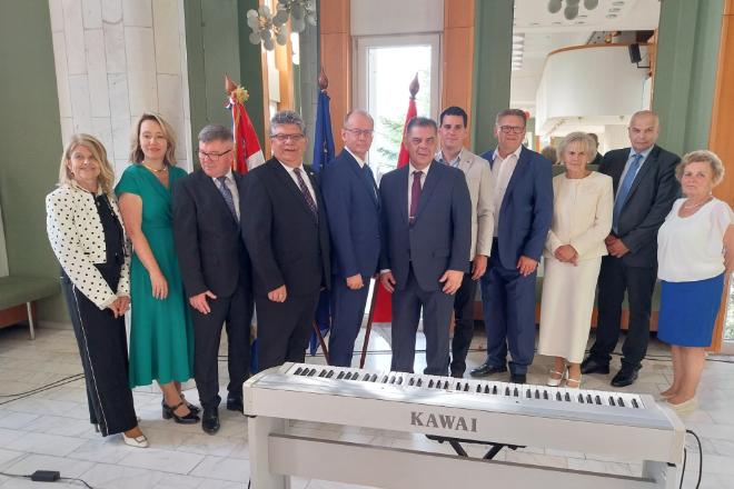Proslava Dana dr�avnosti Republike Hrvatske u Velikoj Kani�i